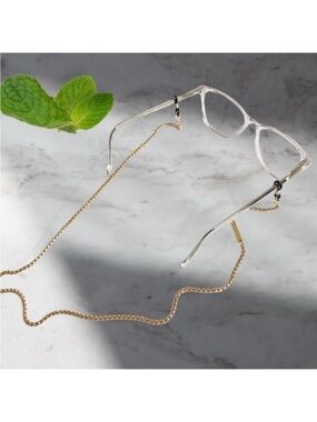 New JENNY LYNN Rose Gold Eyeglass Chain / Mask Holder